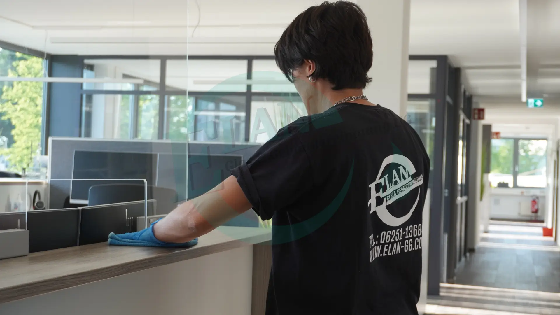 Elan Gebäudereinigung Büttelborn Büroreinigung Praxisreinigung